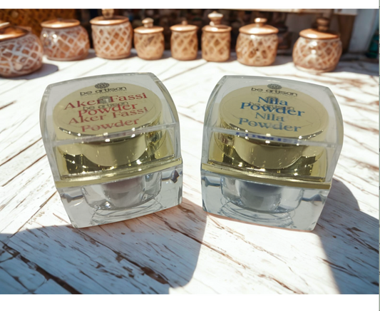 “Aker Fassi Powder in glass jar – traditional Moroccan red beauty pigment for skin and henna”