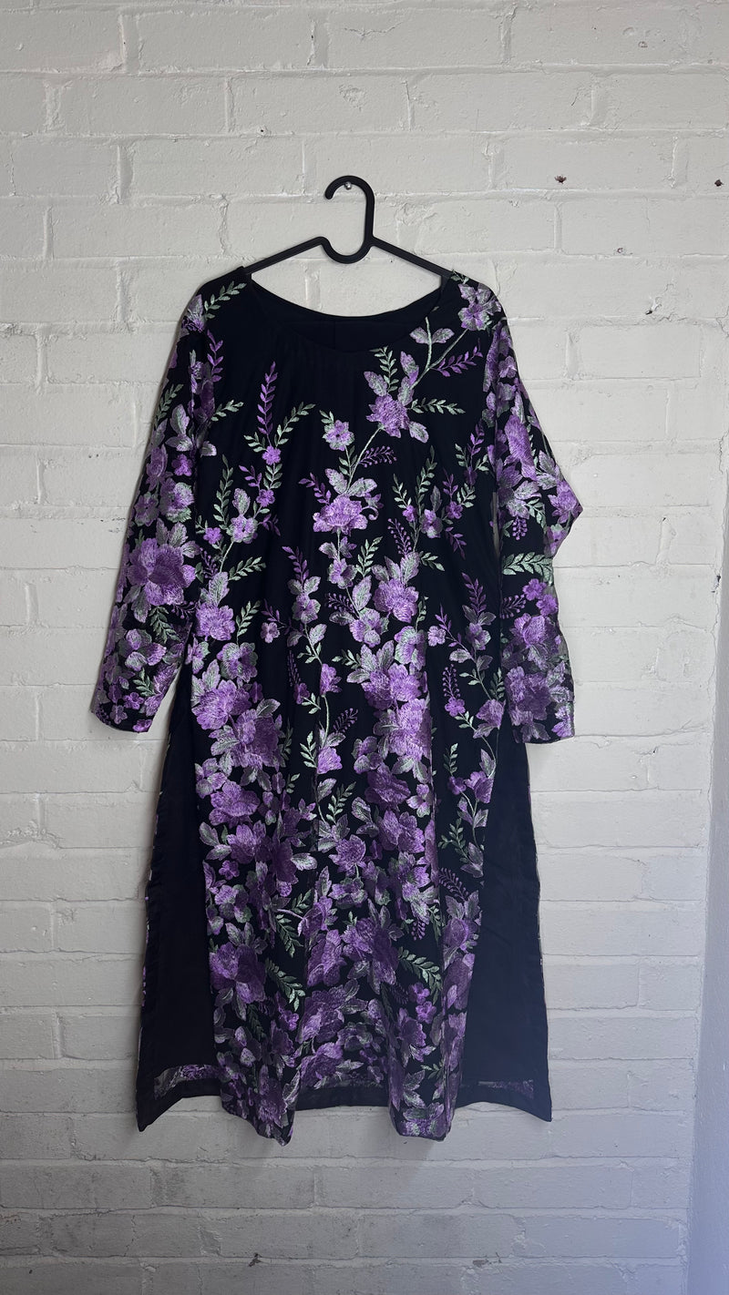 Black Floral Printed Modest Kurti