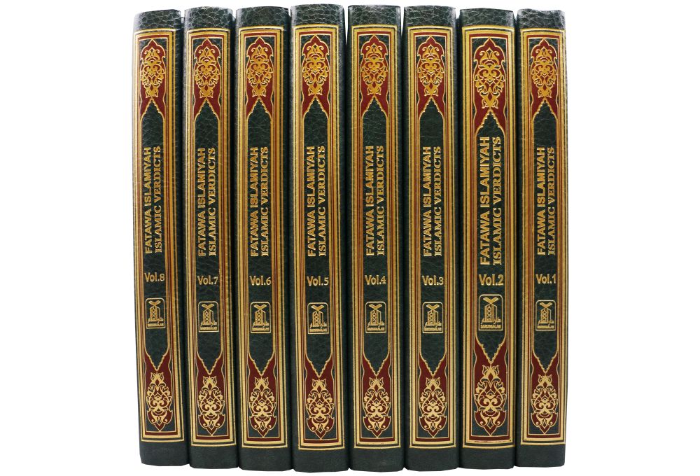 Fatawa Islamiyah (Islamic Verdicts) - 8 Volume Set