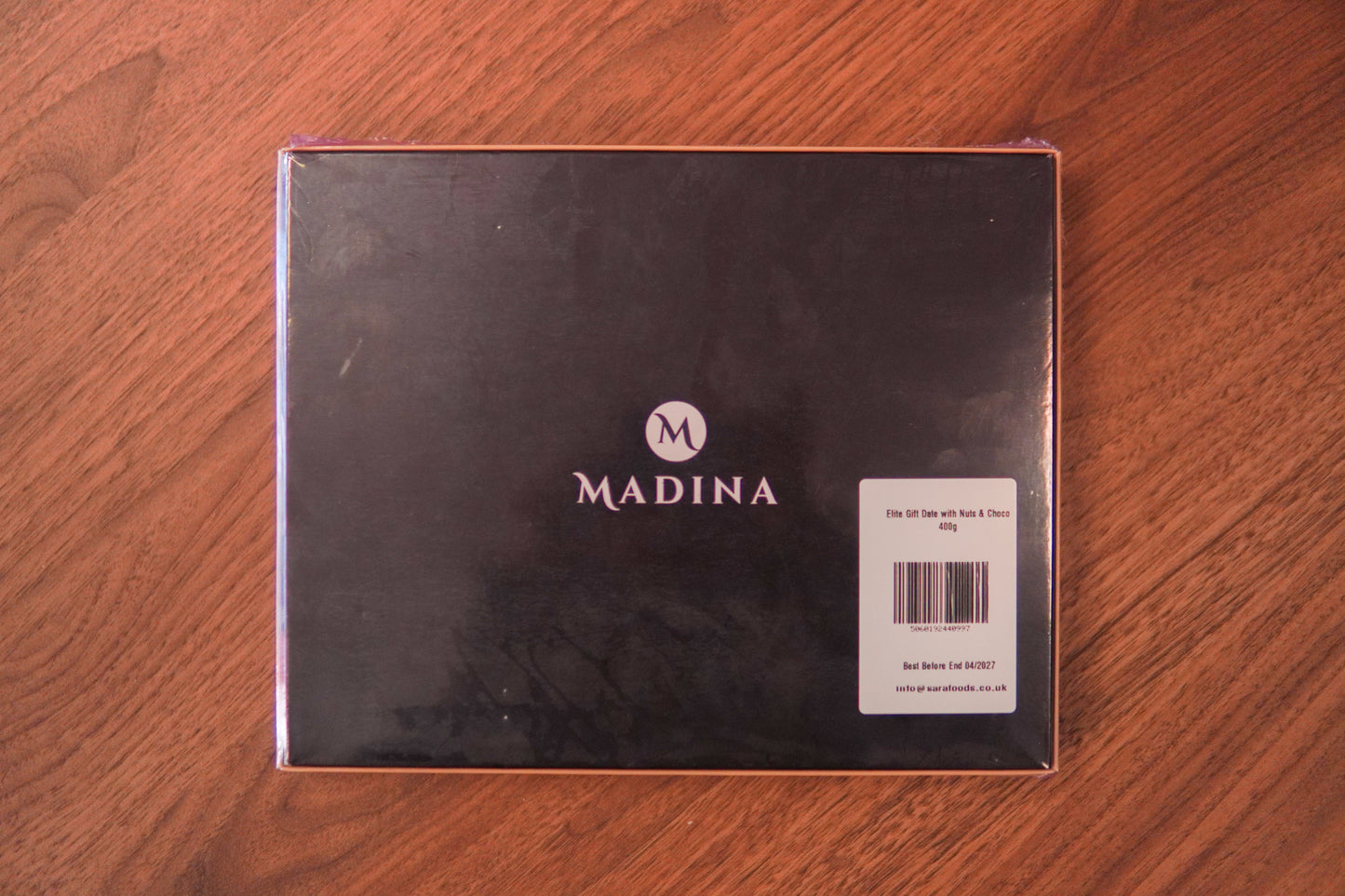 Madina Elite Gift Dates with Nuts & Chocolate 400g – Luxury Ramadan & Eid Gift Box