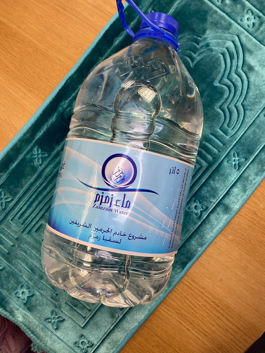 ZamZam Water – Original Zamzam Water from Makkah Large 5 liters