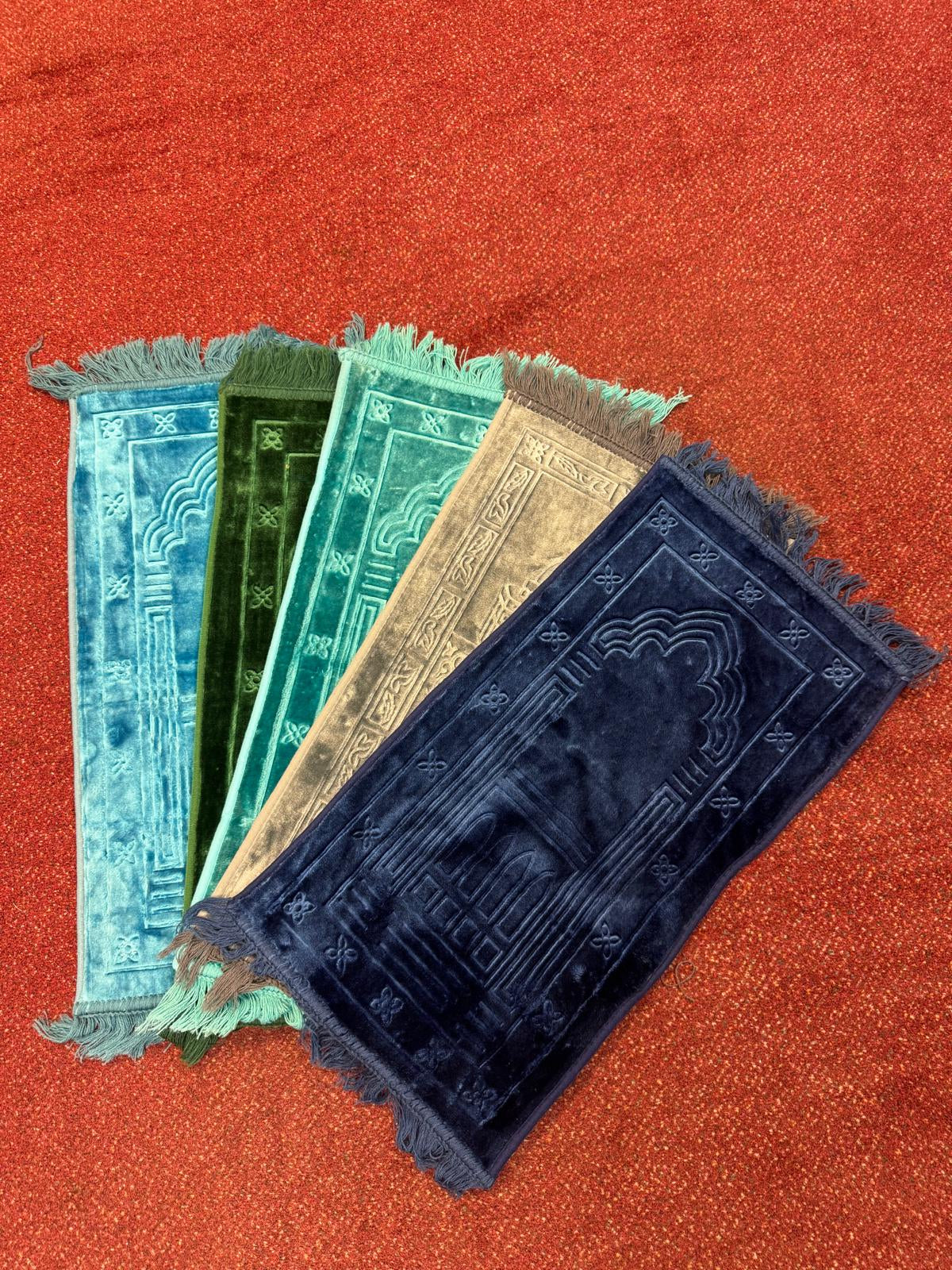 Kids Velvet Prayer Mat 64 × 35 cm